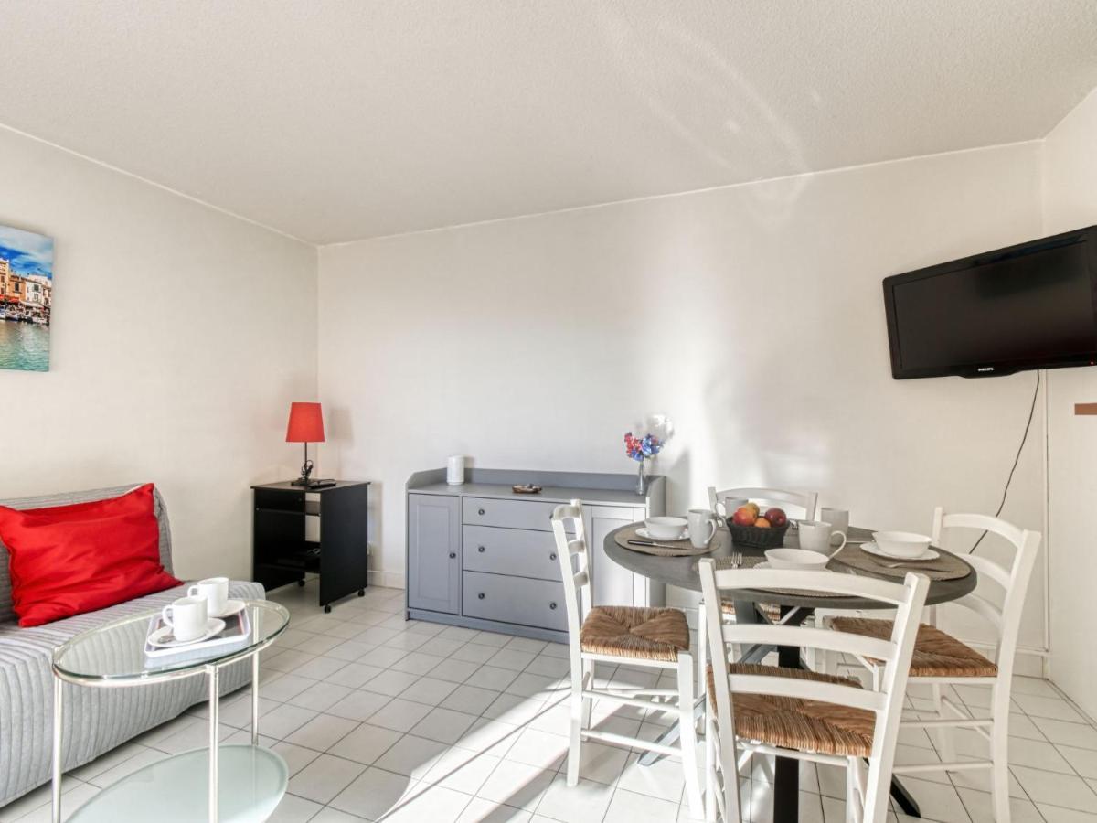 Appartamento Le Capitole-9 By Interhome Fréjus